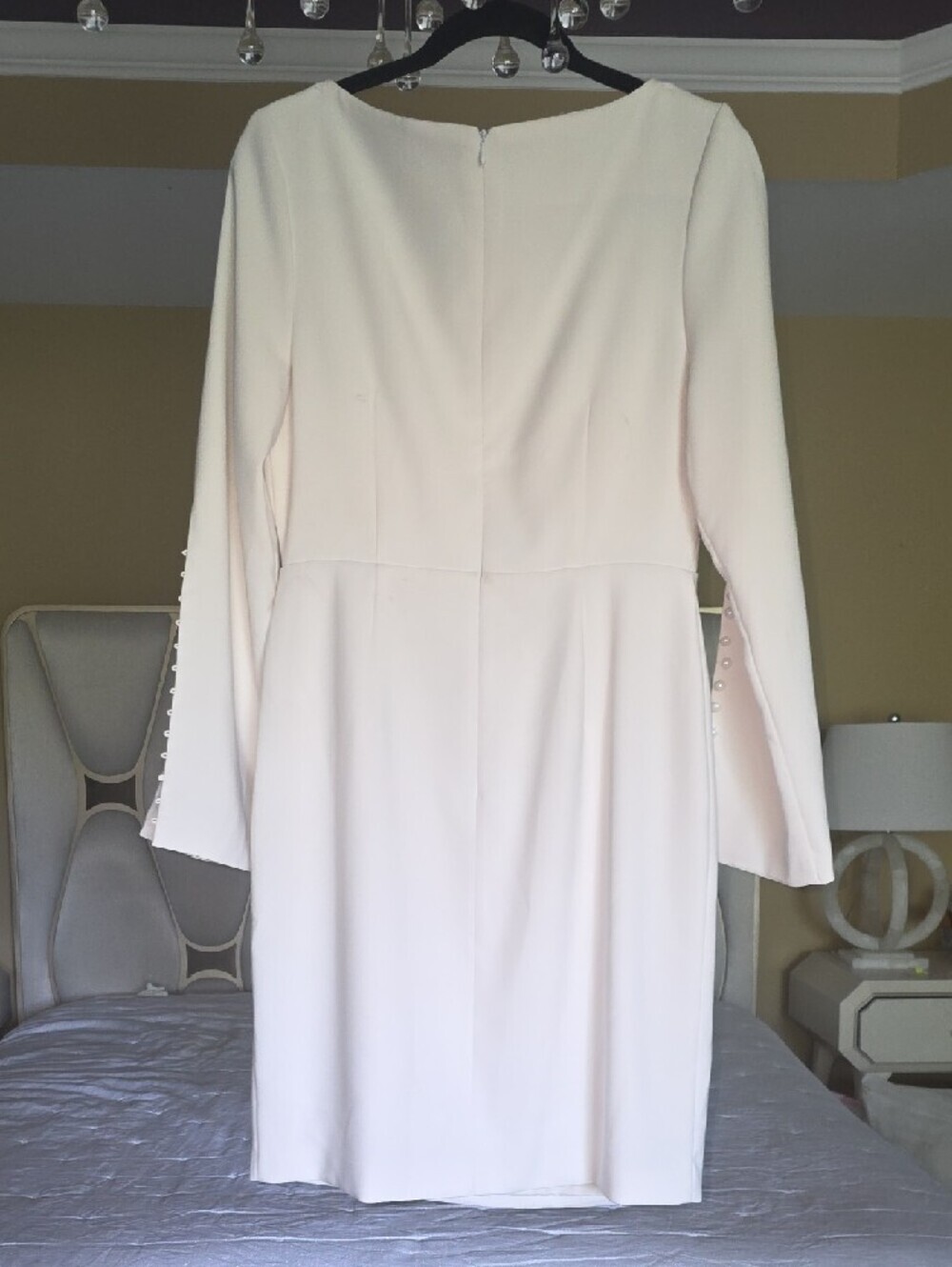 Fehaute Refined White Long-Sleeve Sheath Dress with Floral Shoulder Accent 8 - Picture 4 of 13